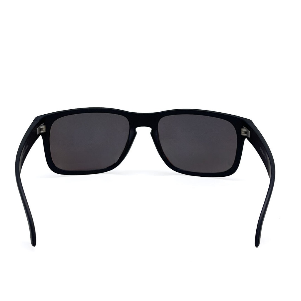 Mangrove Jacks Razorback C8 Matte Black / Ice Blue Revo Polarised Lenses