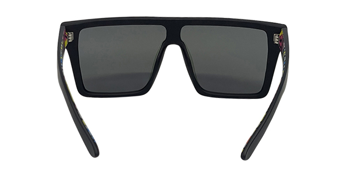 Mangrove Jacks What You Need C7 Matte Black / Purple Revo Polarised Lenses